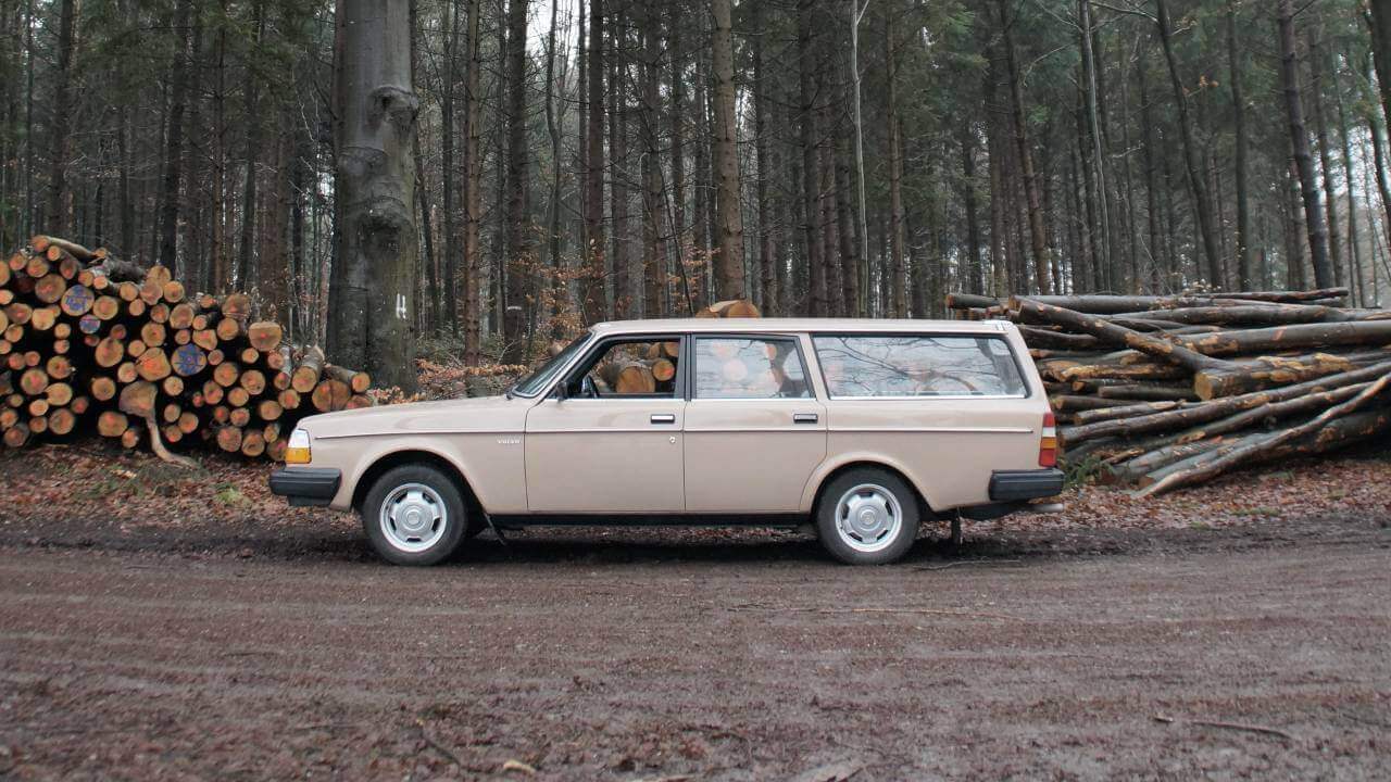 Autoflipper.nl - auto verkopen Zoetermeer -Volvo buiten